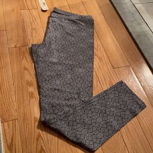 Brand New Printed Jersey Leggings!!